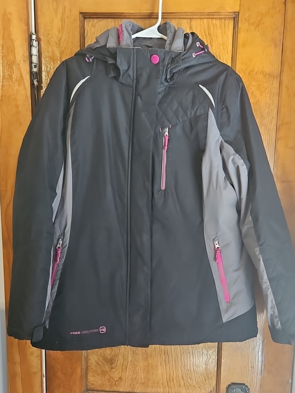 Free Country Black and Gray Ski Jacket with Pink Accents